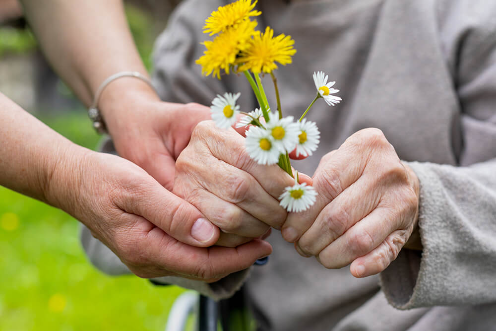 Memory Care Apartments | Moraine Ridge | Green Bay, WI - AdobeStock_282589299